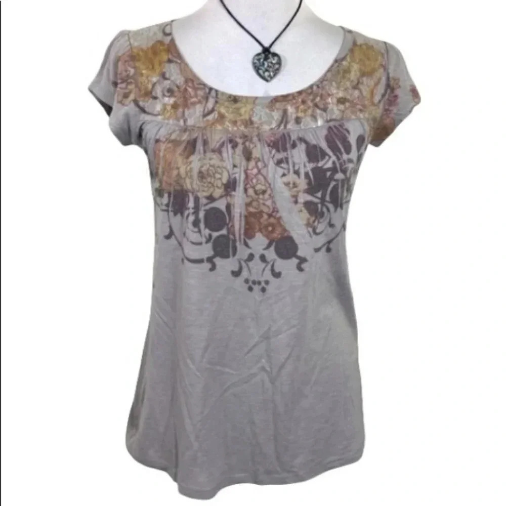 One World Graphic Tee Small Gray Floral Scroll Print Cap Sleeve‎ Scoop Neck Top
